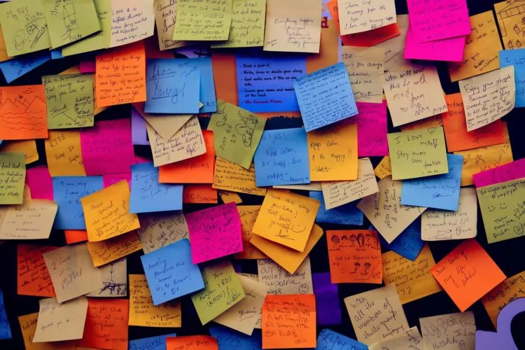 post-it-notes-1284667_1920